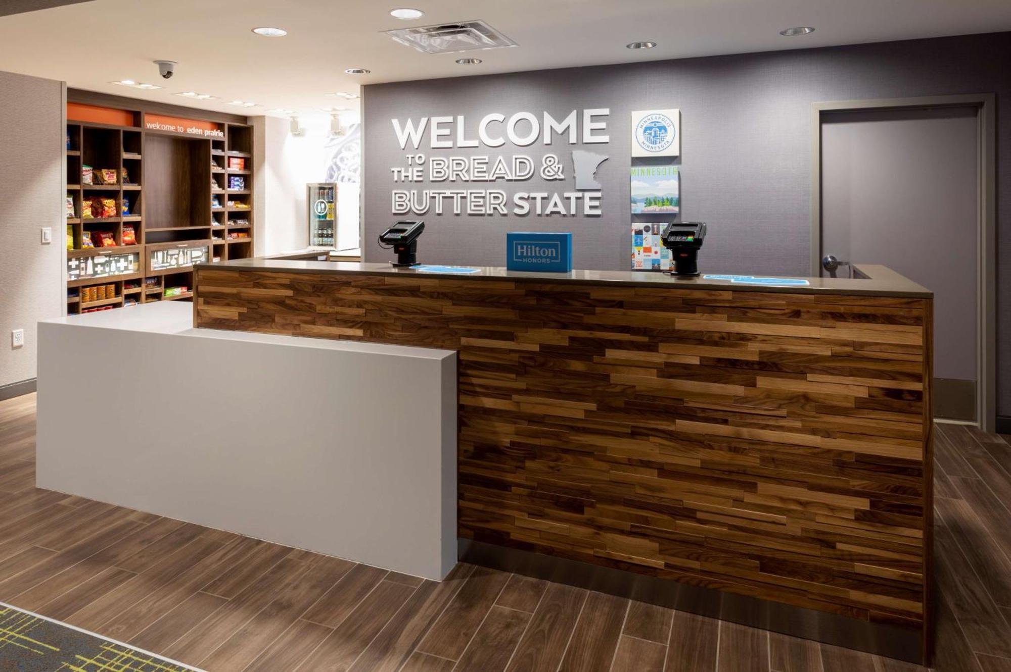 Hampton Inn Eden Prairie Minneapolis מראה חיצוני תמונה